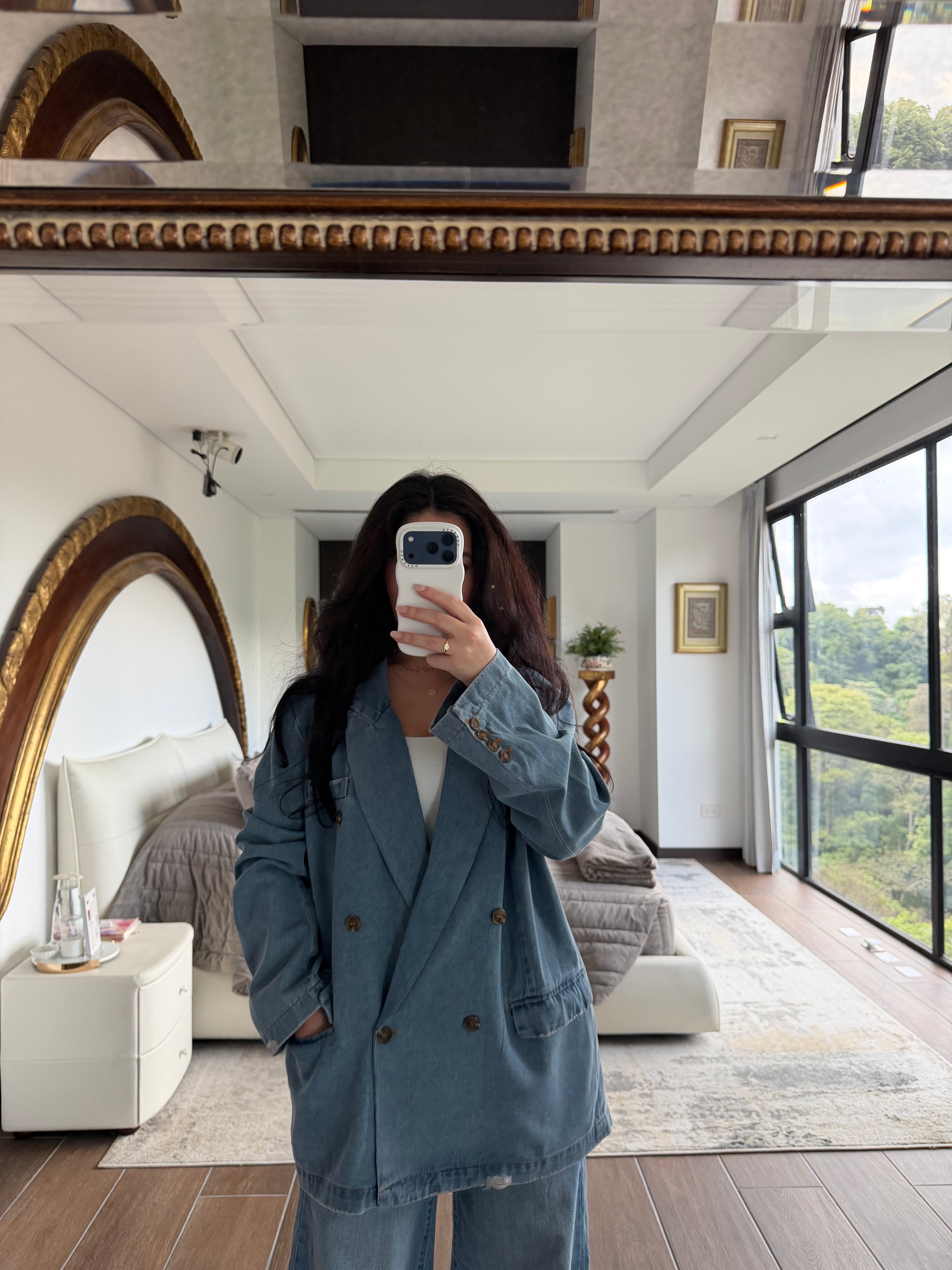 LONG SLEEVE OVERSIZED DENIM BLAZER